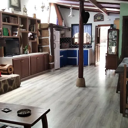 Rural House For Relaxed Holidays, Serreria 25 Σαλέ *